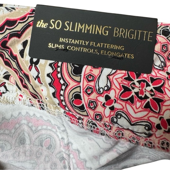 NWT Chico’s So Slimming Brigitte Medallion Print Slim Ankle Pants High Waist 8 - Picture 4 of 9